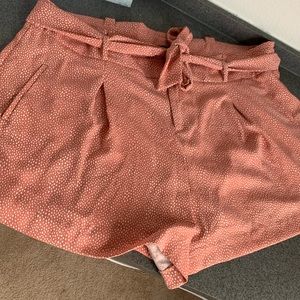 TORRID PINK TIE-FRONT DOT SHORTS